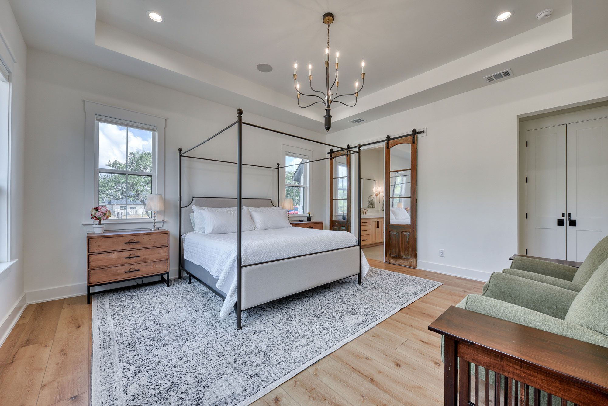 4 bedroom, 4 full bathrooms, 2 – ½ baths, 3 Car garage 1 study, Boerne Texas