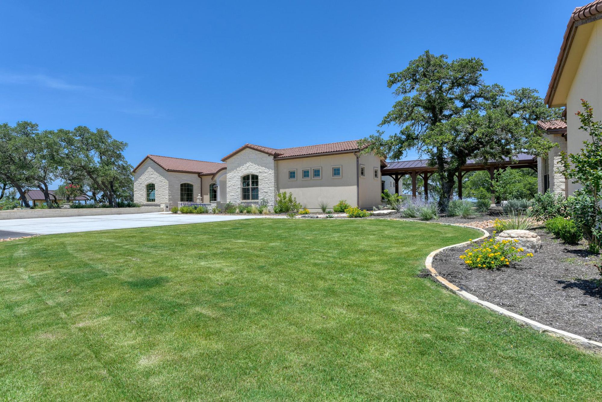 This gorgeous home has 7 bedrooms, 7 ensuite bathrooms, 2- ½ baths and a 4-car garage, Waring, Welfare, Texas