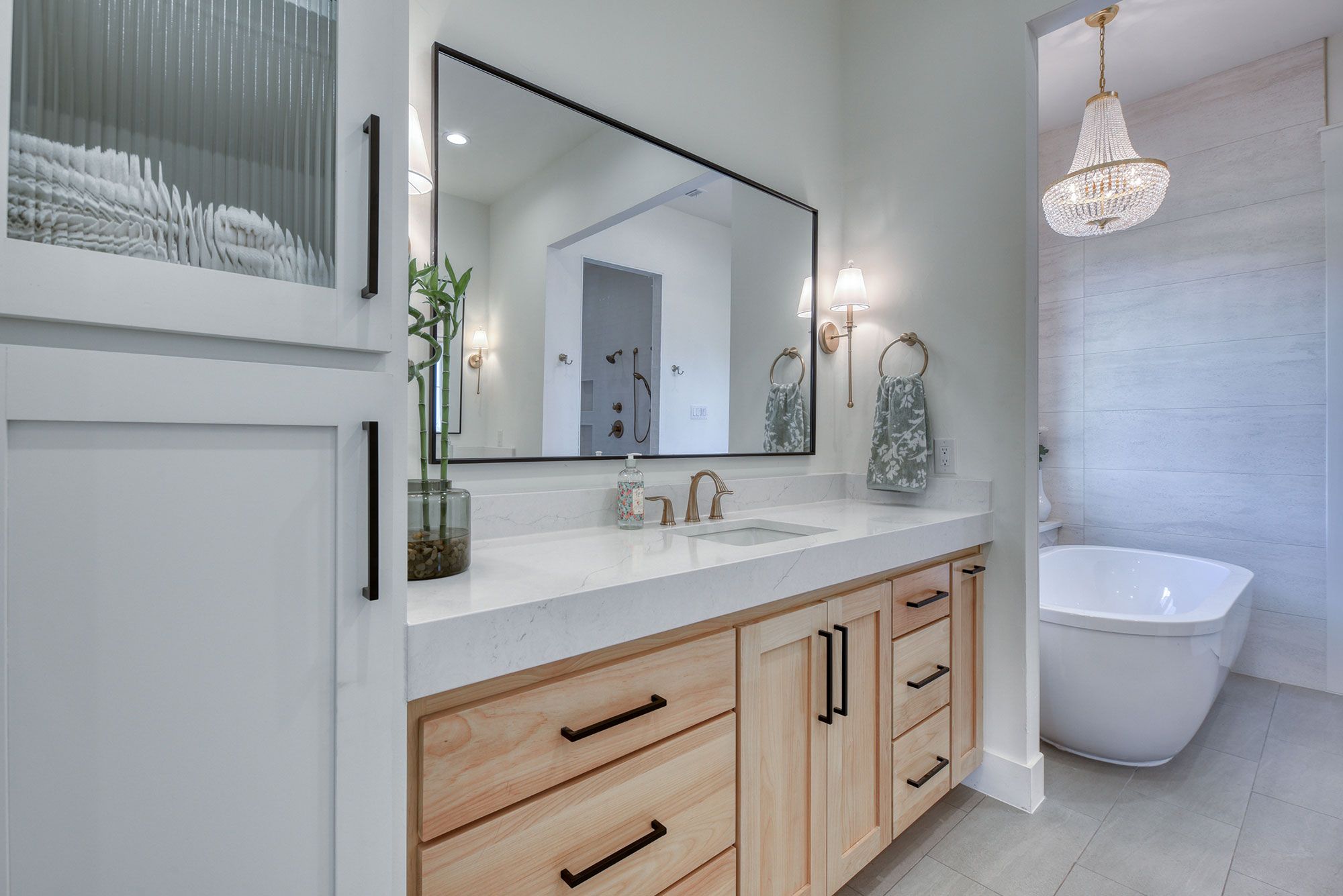 4 bedroom, 4 full bathrooms, 2 – ½ baths, 3 Car garage 1 study, Boerne Texas