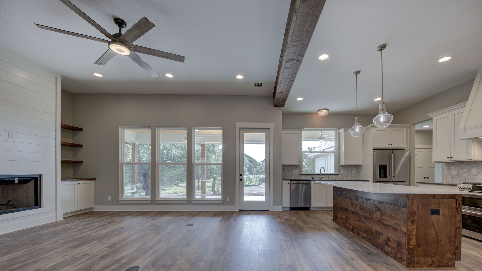 Kendalia Texas contemporary farmhouse features 5 bedrooms, 3.5 baths