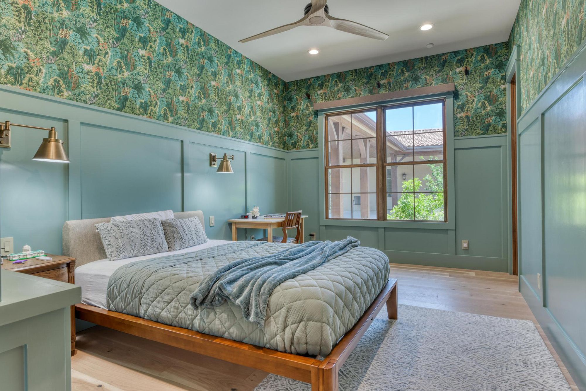 This gorgeous home has 7 bedrooms, 7 ensuite bathrooms, 2- ½ baths and a 4-car garage, Waring, Welfare, Texas